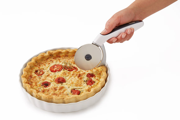Pizza Slicer with Crust Cutter | Zyliss